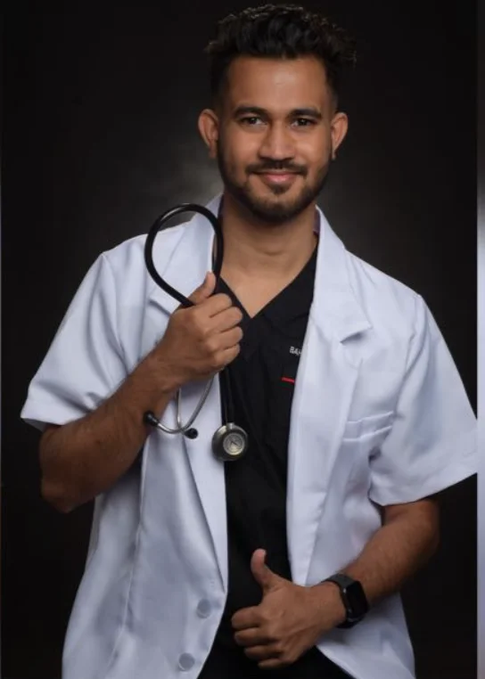 Dr. Shahrukh Khan Bahadur MBBS Reg No 30573
